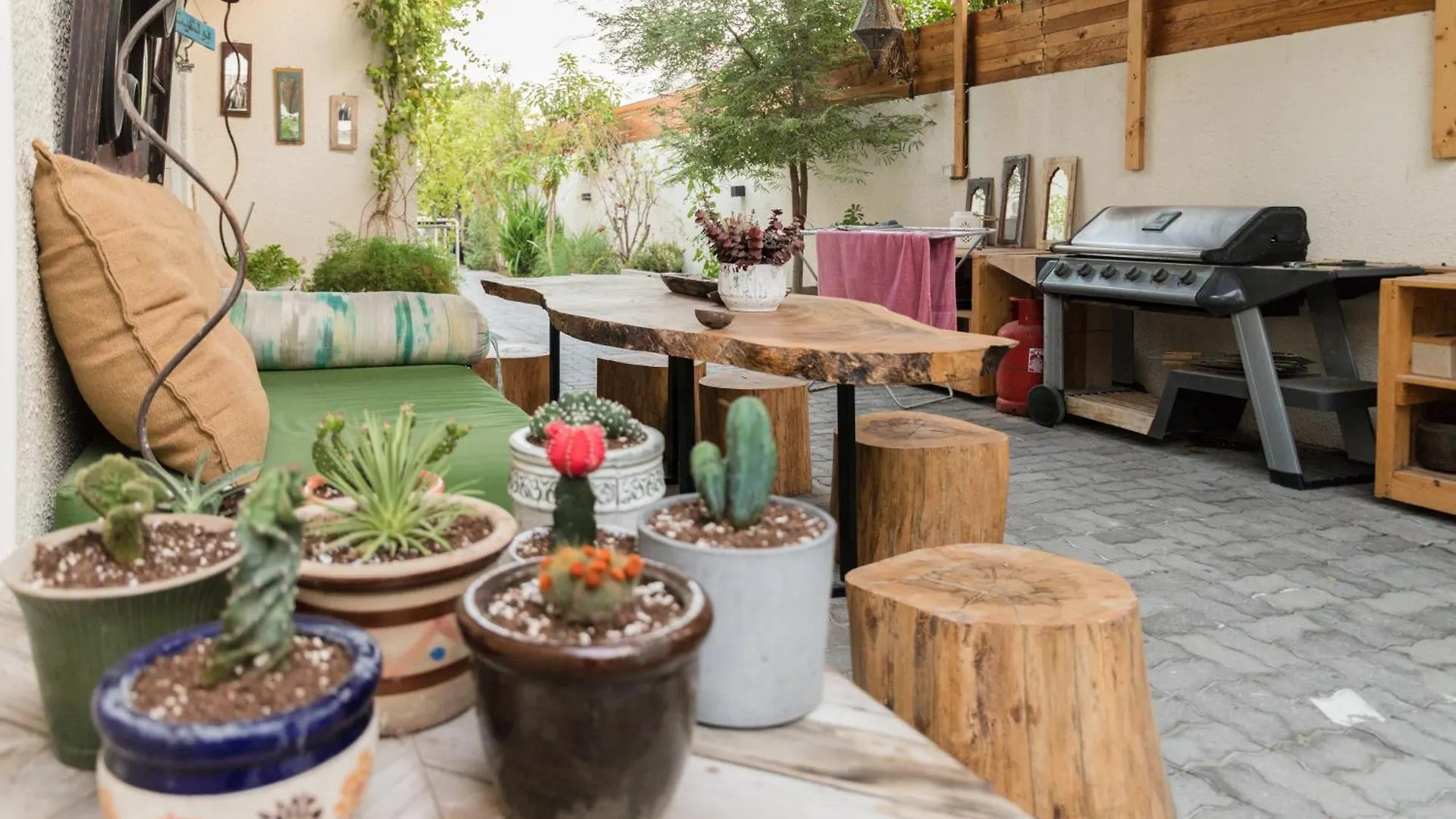 Private Cottage With Bbq Area 5 Min Walk To Beach! Dubái Сasa de vacaciones