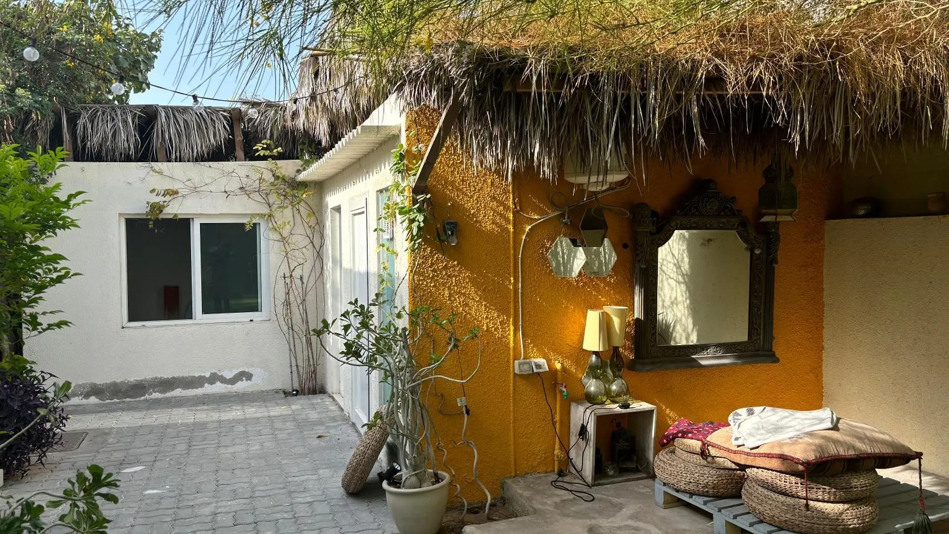 Сasa de vacaciones Private Cottage With Bbq Area 5 Min Walk To Beach! Dubái